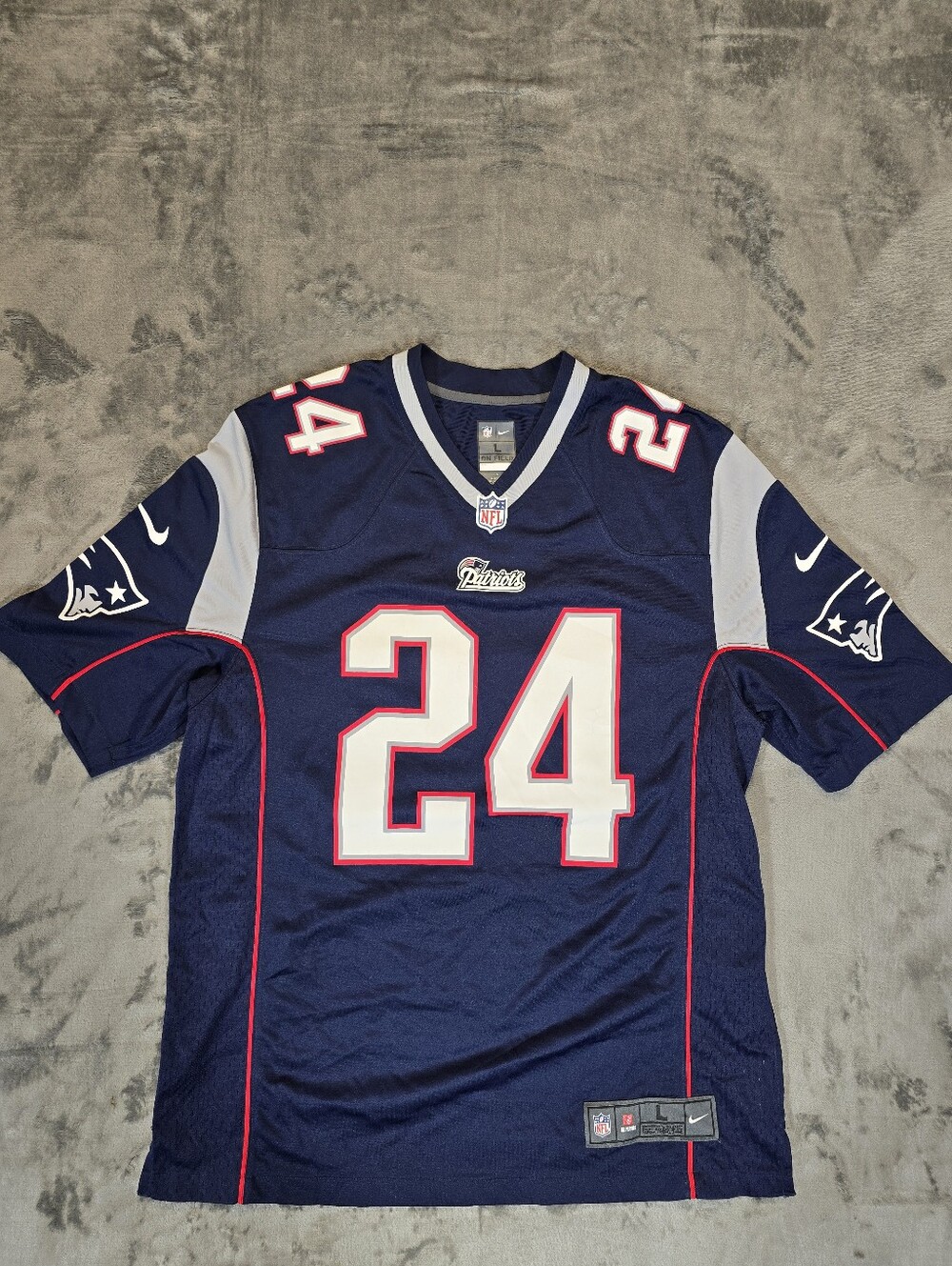 Nike Onfield NFL Jersey Size Large New England Patriots Darrelle Revis #24